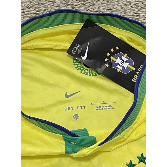 Nike Brazil Football Shirt Soccer Jersey Mens Size Large NWT - Picture 3 of 5